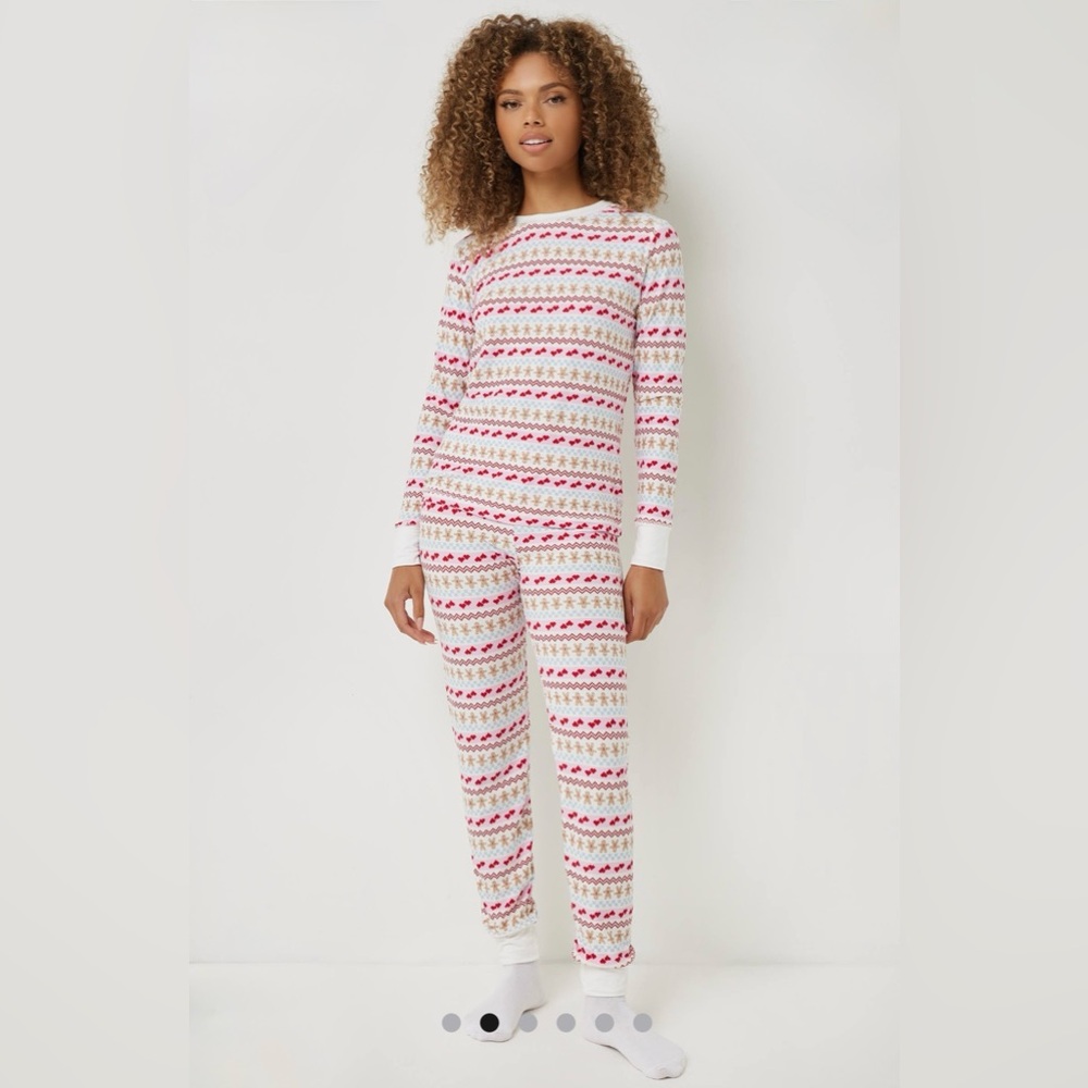 NWT Ardene Holiday Super Soft Skinny Jogger PJ Set Medium